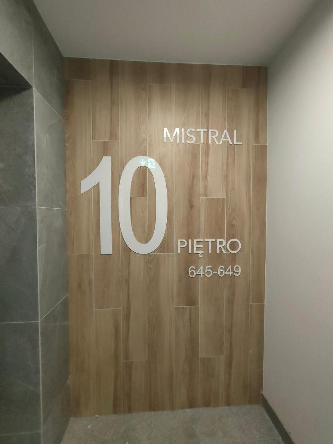 M&M Apartament Dziwnowek Exterior photo